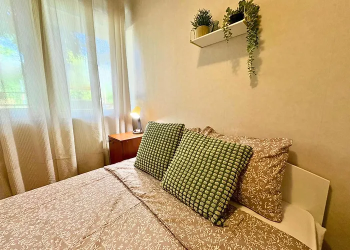 The Cozy Breeze * Varna